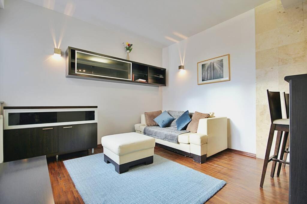Parkowy Apartament Apartment Wroclaw Exterior photo